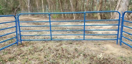 Kraal Hurdle with 0,9m Gate
